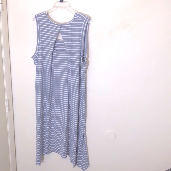 Cuddl Duds Woman’s Flex Comfort gray and white striped dress size 2X. - Picture 2 of 4